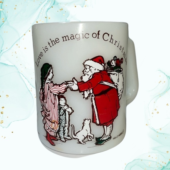 Vintage Holly Hobbie "Love is The Magic Of Christmas" Christmas Mug - Picture 1 of 10
